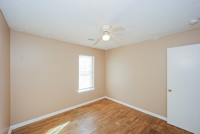 Building Photo - 6269 Valdez Dr