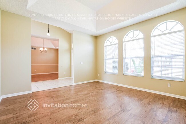 Building Photo - 13697 Crystal River Dr