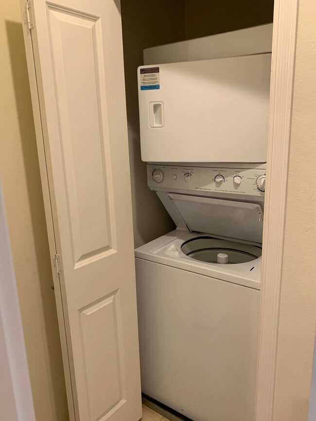 Building Photo - Welcome Home to The West Maui Breakers - furnished, 1 bed/ 1 bath condo