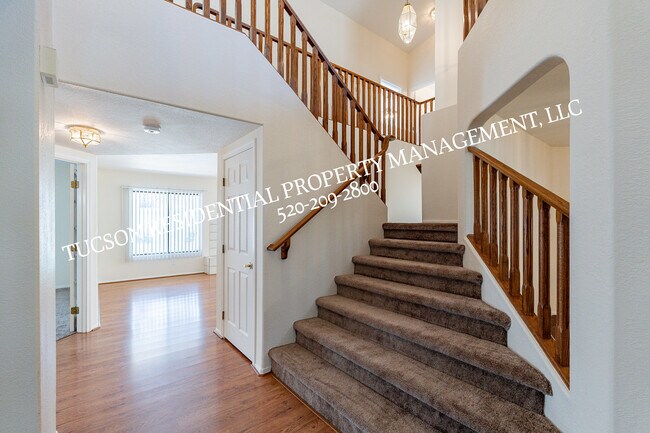 Building Photo - 12490 N Copper Queen Way