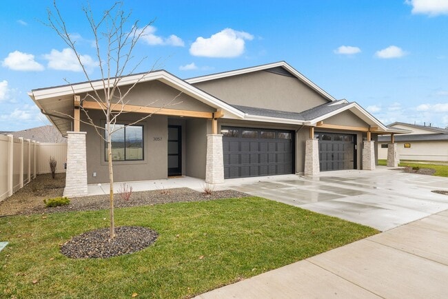 Building Photo - Brand New Luxury Duplex-Top of the line finishes & walking distance to The Village.