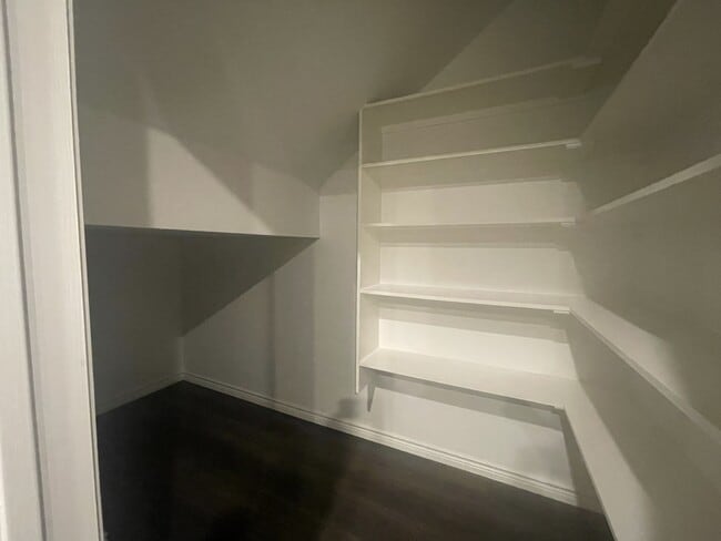 Building Photo - 2021 Crooked Bow Dr