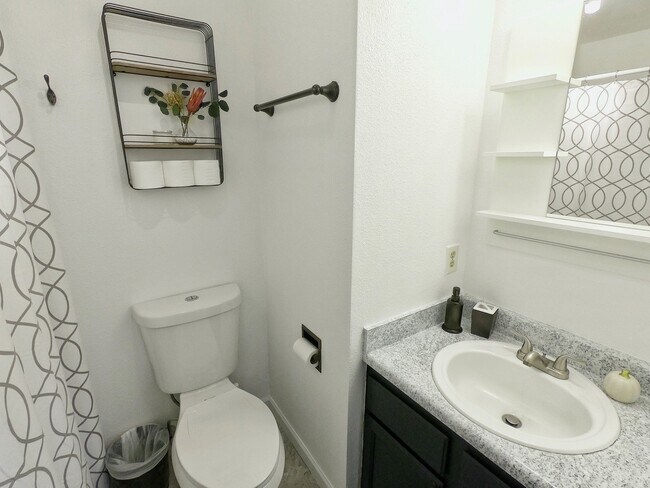 Building Photo - 4603 Guemes View