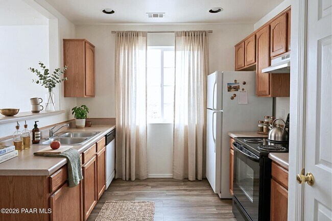 Building Photo - 8127 E Rosalie Rd