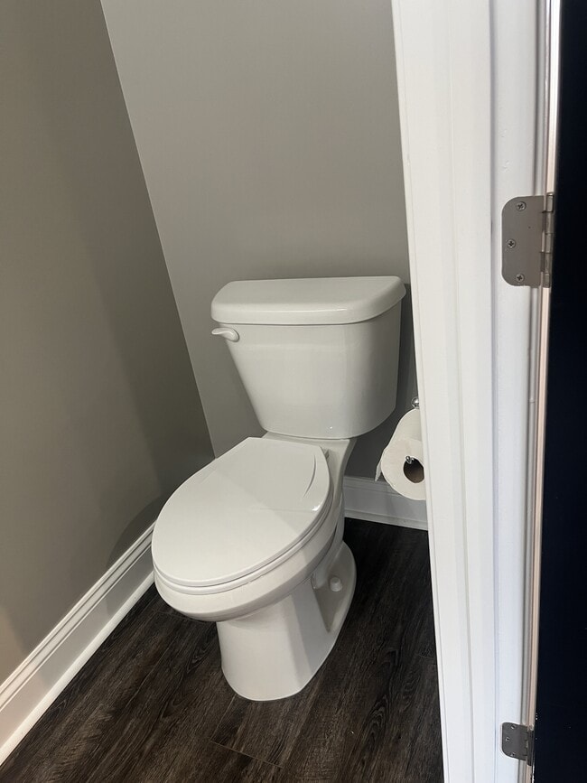 Building Photo - 77 Emanuel Ct