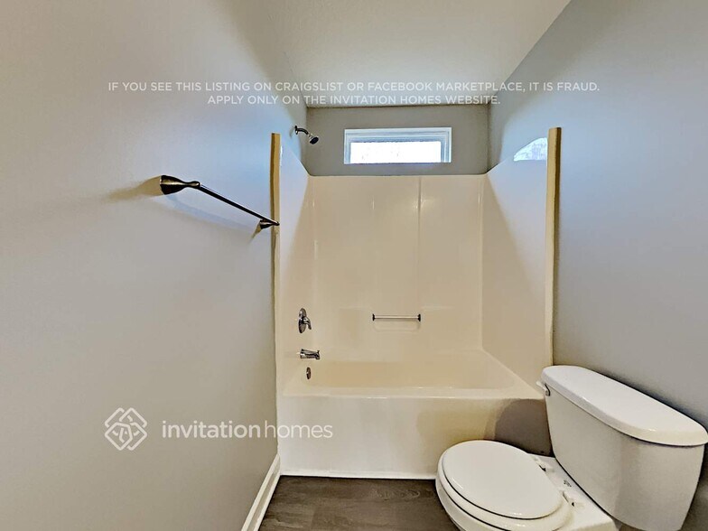 Building Photo - 12444 Stowe Acres Dr