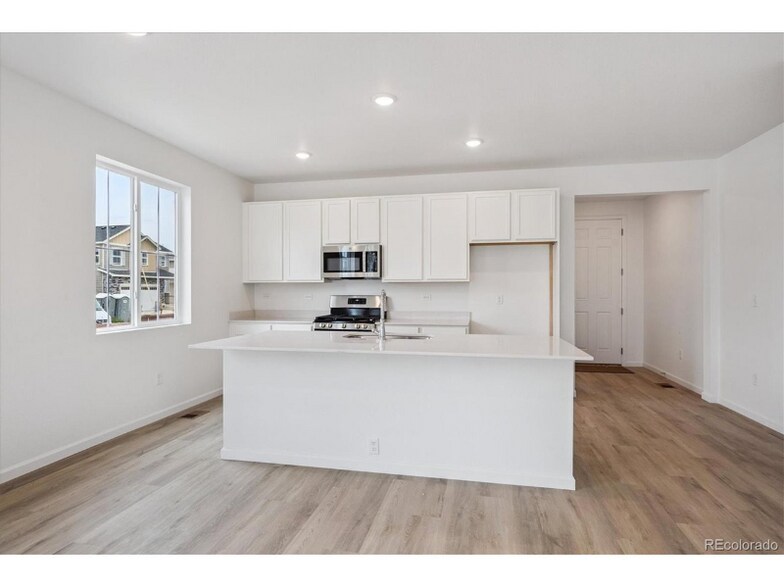 Building Photo - 610 Douglas Fir Pl