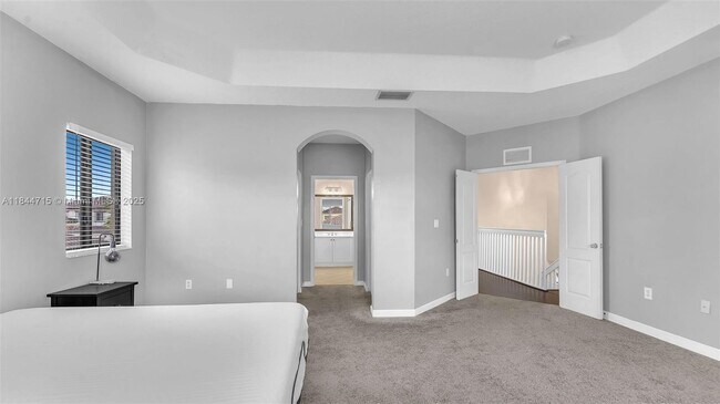 Building Photo - 1438 SW 154th Ct