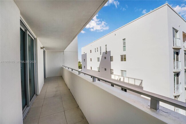 Building Photo - 1150 101st St