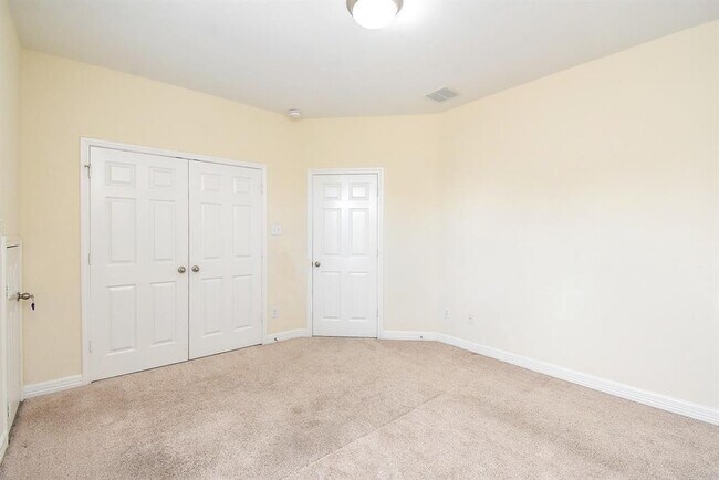 Building Photo - 20907 Avery Cove Ln