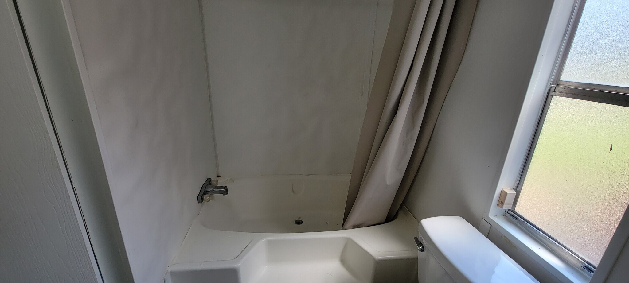 Building Photo - 23047 Cactus Rd