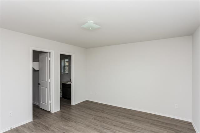 Building Photo - 3707 Job Dr