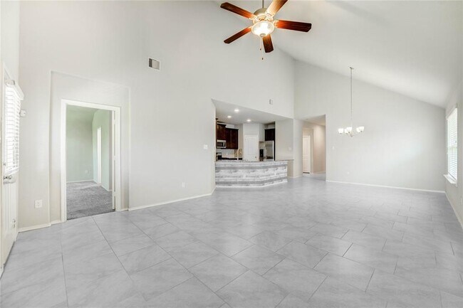 Building Photo - 23815 Rivage Ridge Dr