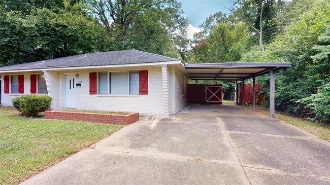 Building Photo - 3234 Willow Ln Dr