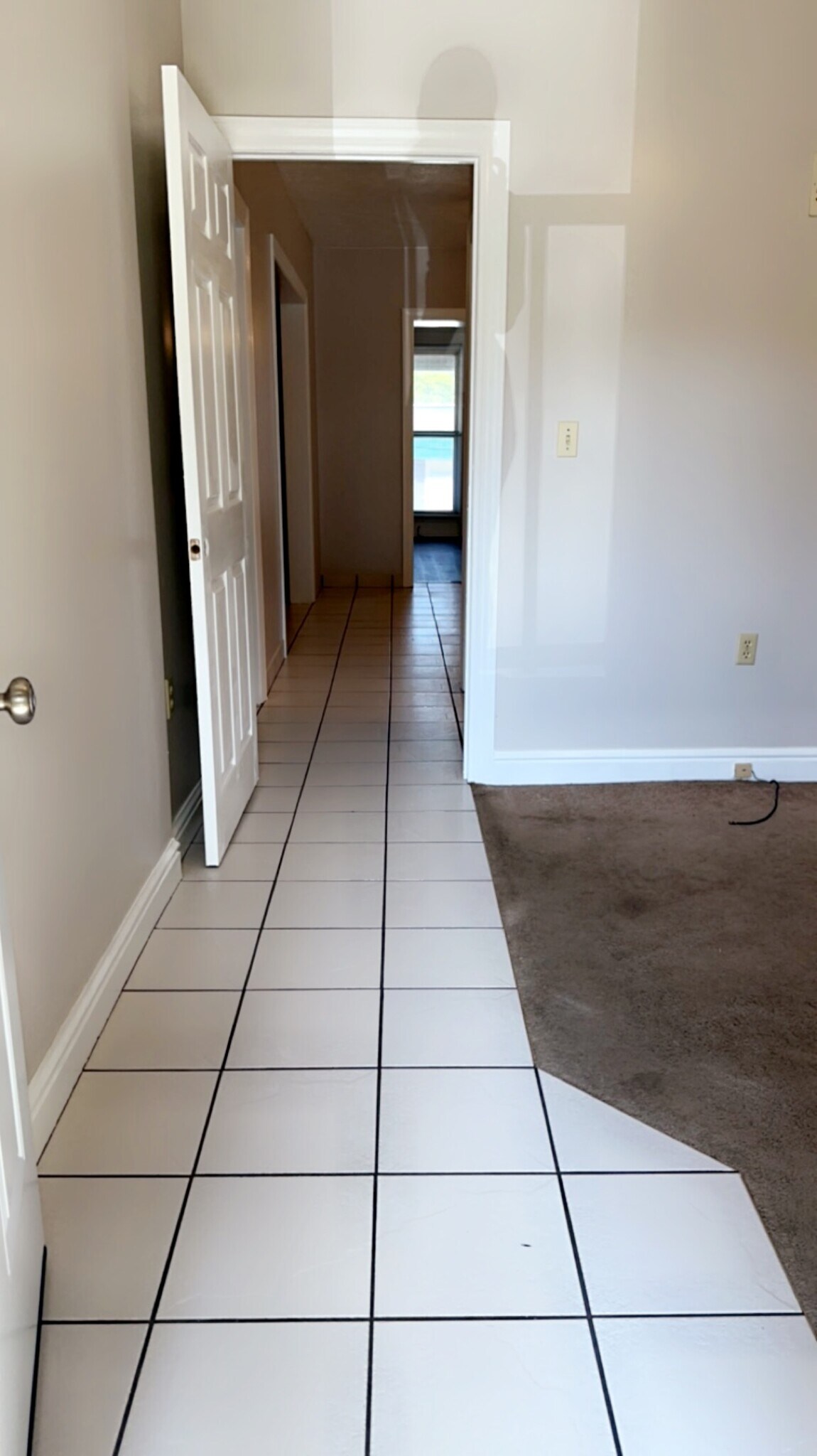 Room 2 - 221 Howard St