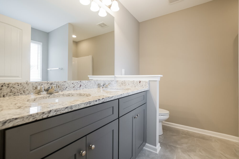 Building Photo - 619 Fieldcrest Dr