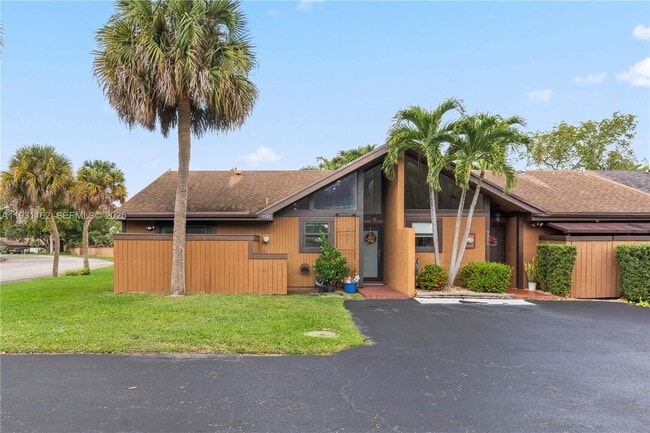 Building Photo - 9301 SW 130th St