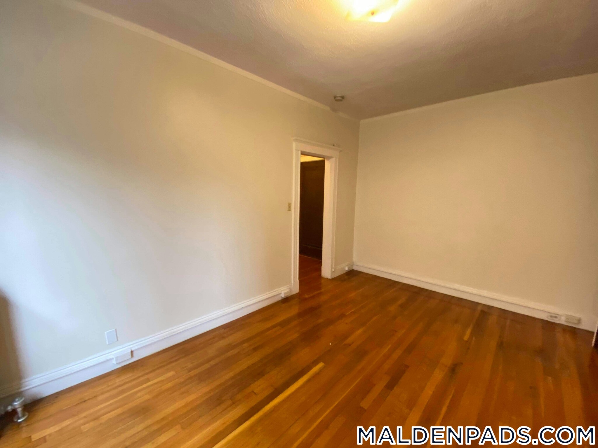 Building Photo - 17-19-19 Washington St S