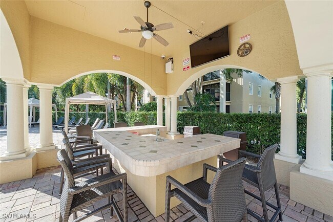 Building Photo - 8861 Colonnades Ct W
