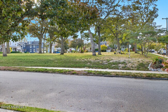 Building Photo - 84 Cookman Ave