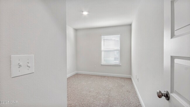 Building Photo - 1674 Caleigh Ct