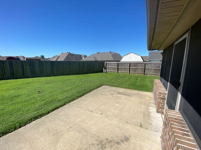 Building Photo - 3 BED 2 BATH MARION RENTAL HOME EASY COMMU...