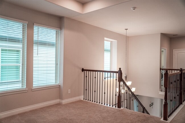 Building Photo - 9535 Scanlan Heights Ln