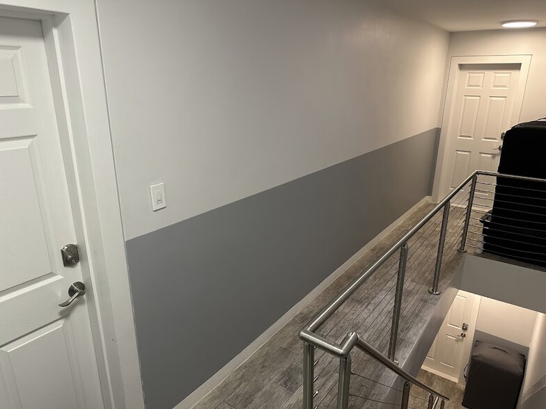 Hallway - 30 Georgia Ave