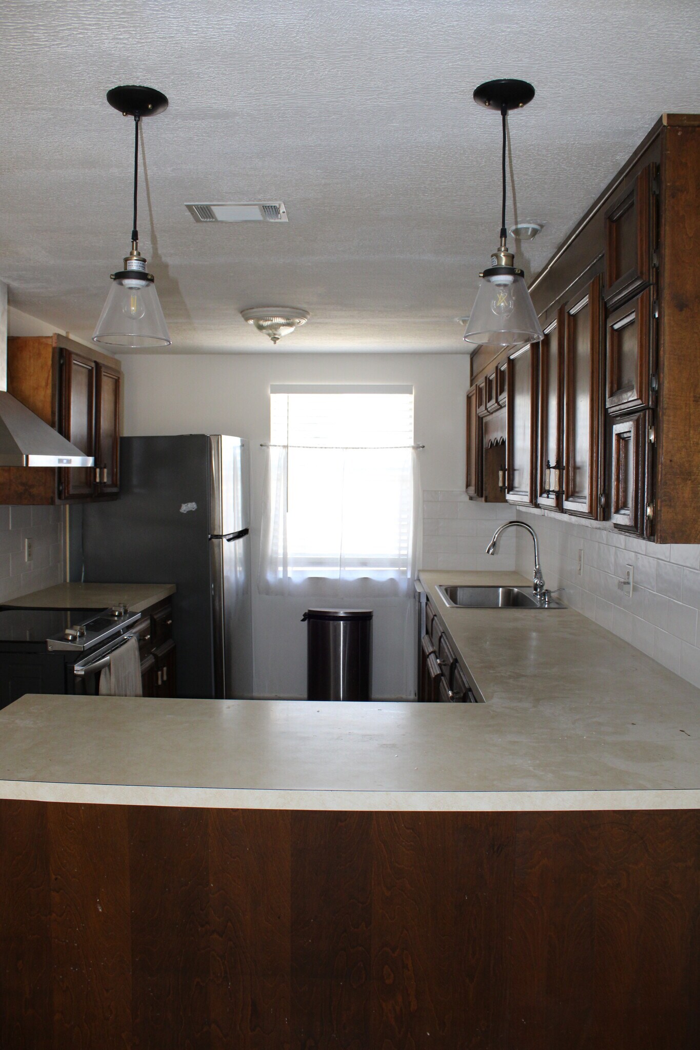 Kitchen - 1563 Pawnee St