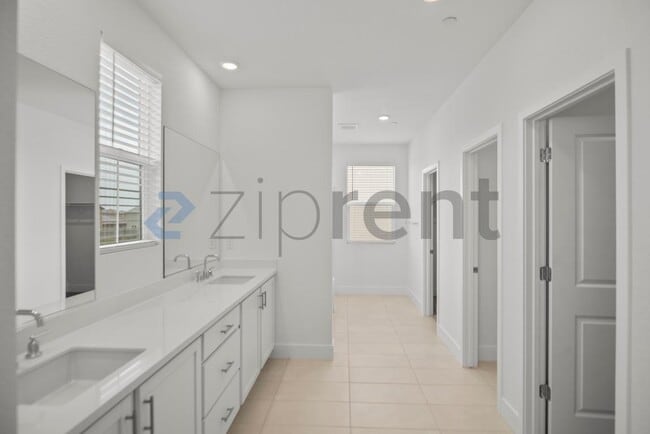 Building Photo - 3375 Tibidabo St