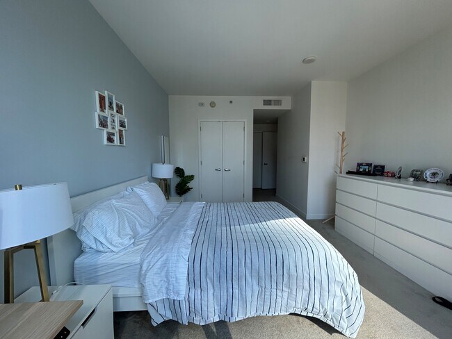 Bedroom 1 - 338 Spear St