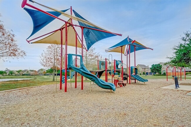 Building Photo - 16919 Talisker Ct