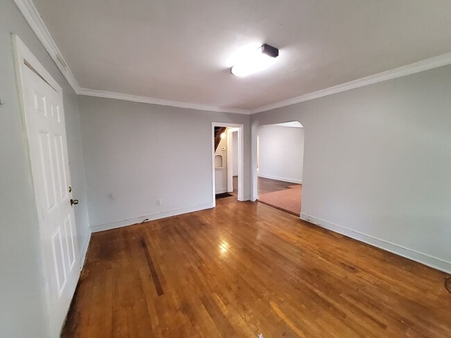 Building Photo - 5737 Nail Rd