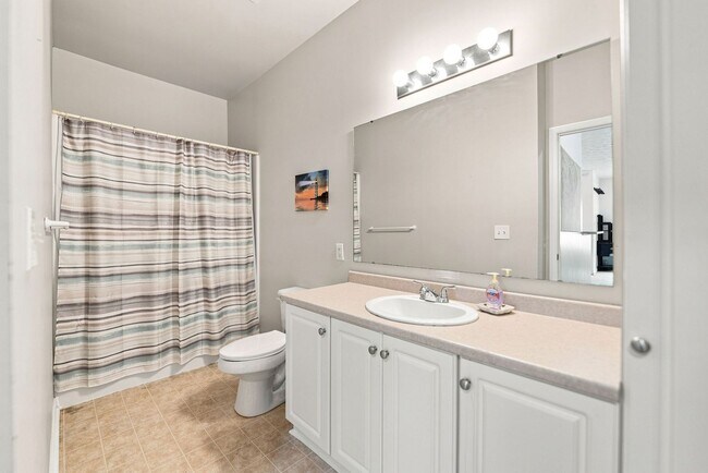 Building Photo - 1201 Stockton Ridge