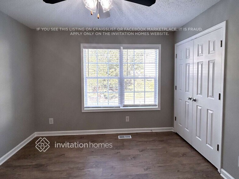 Building Photo - 238 Sable Trace Dr