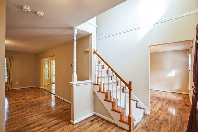 Building Photo - 43935 Willow Leaf Way