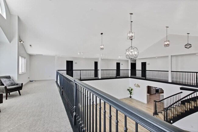 Building Photo - 4611 S Merrivale Pl