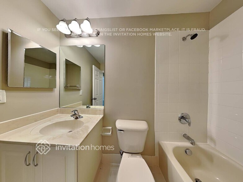 Building Photo - 7691 Spatterdock Dr