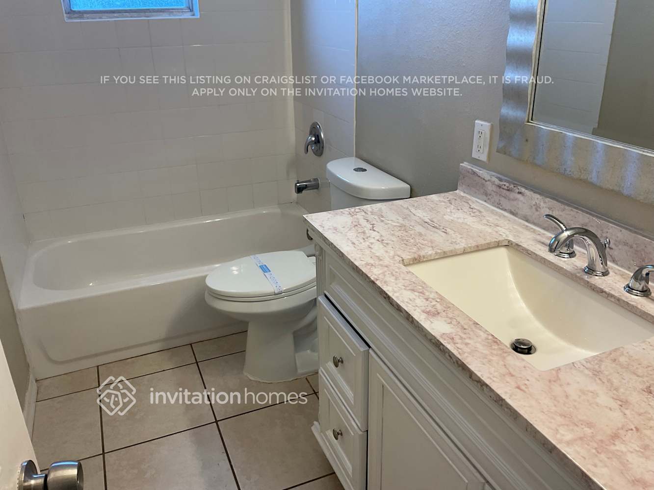 Building Photo - 4504 21st Ave W