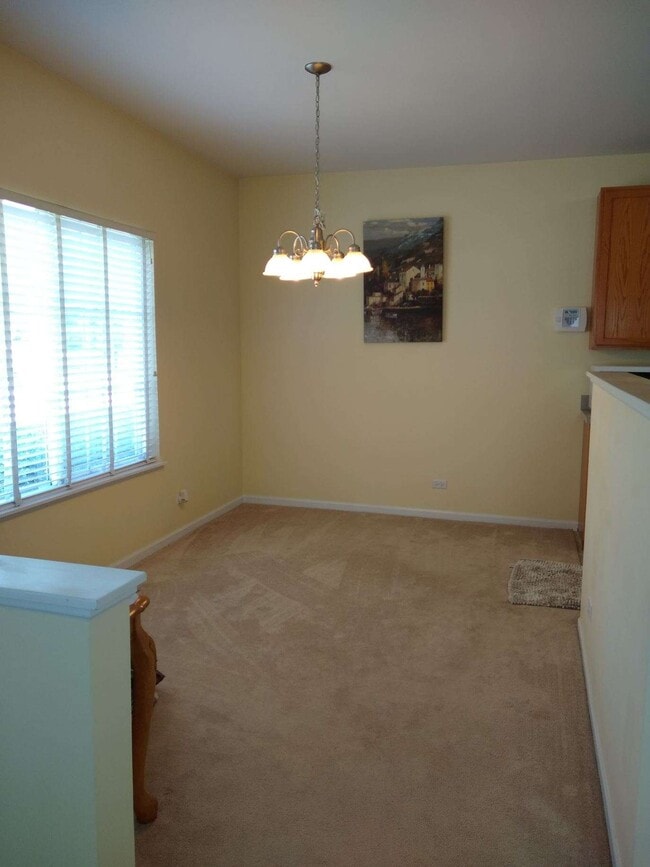Building Photo - 331 Abington Woods Dr