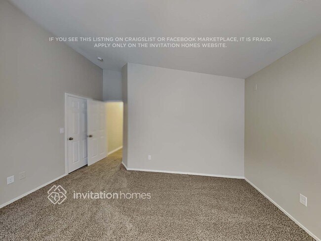 Building Photo - 7460 E Milagro Ave