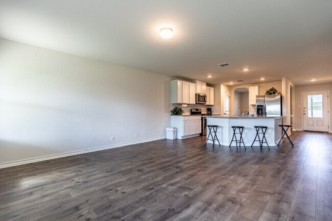 Building Photo - 9712 Moon Shine