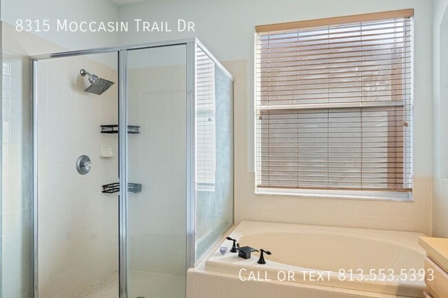 Building Photo - 8315 Moccasin Trail Dr