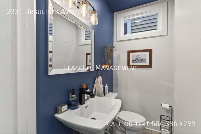 Building Photo - 2331 Ursulines Ave