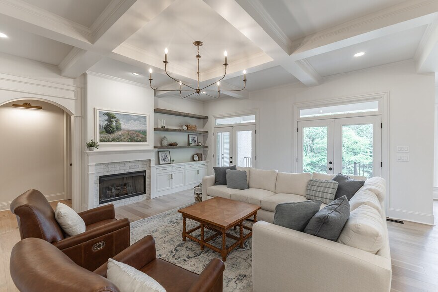 Building Photo - 136 Belle Ridge Dr