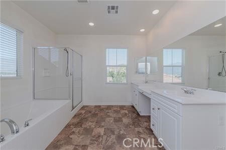 Building Photo - 5861 Ginger Dr