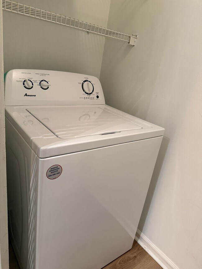 Building Photo - Updated First Floor Forest Cove Condo- Bike to the Beach!