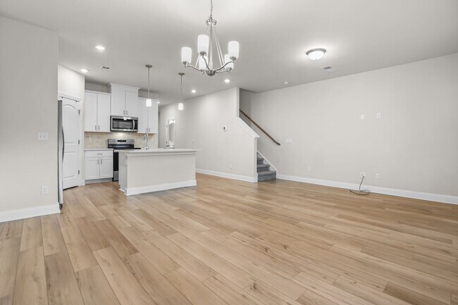 Building Photo - 326 Seaton Wy