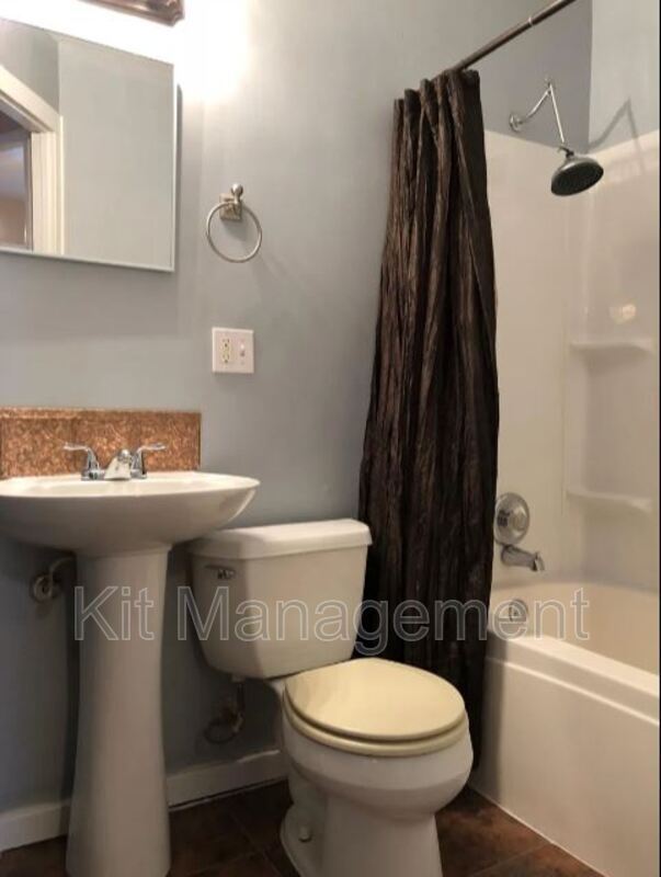 Building Photo - 539 W Northgate Pkwy