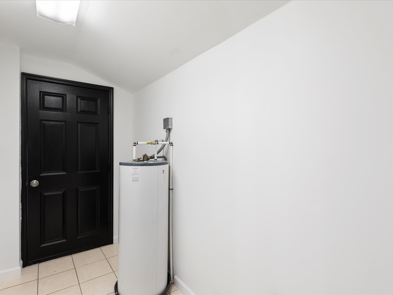 Building Photo - 237 Emory Plz